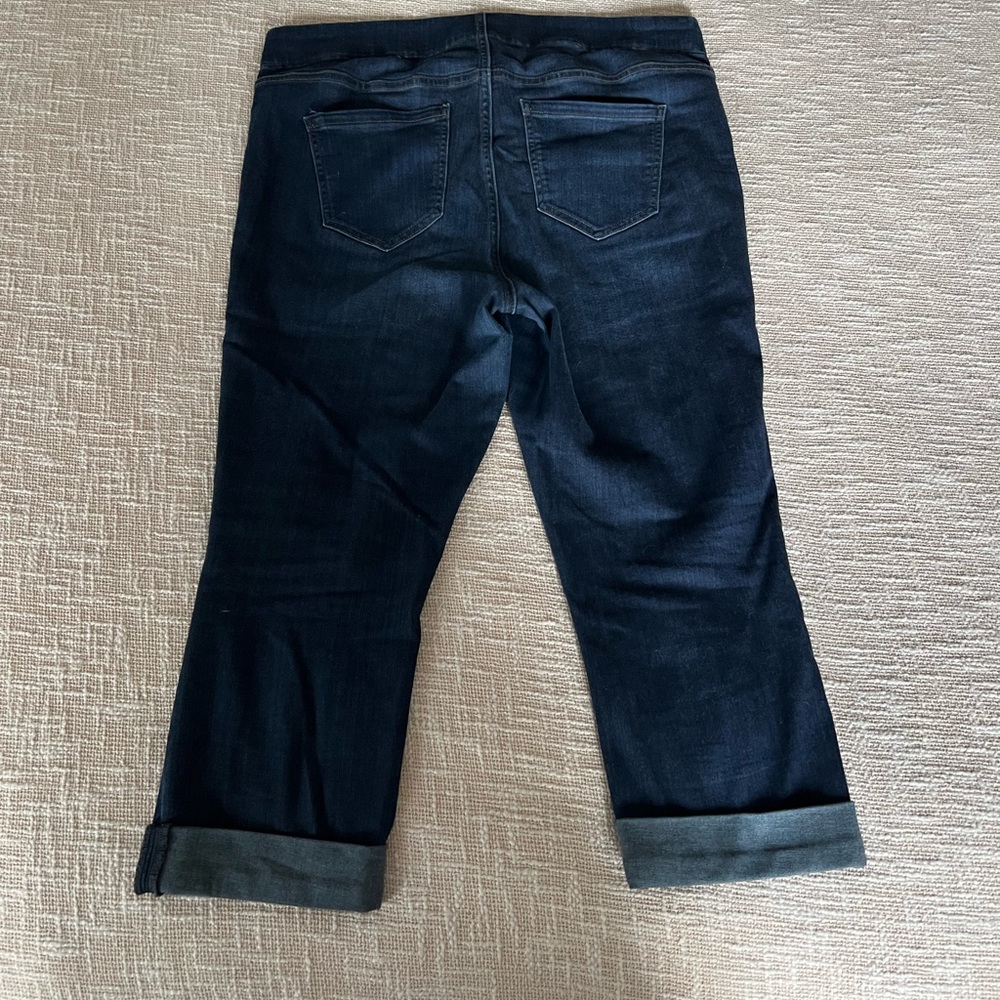 Liverpool cropped jeans with cuff. 16W